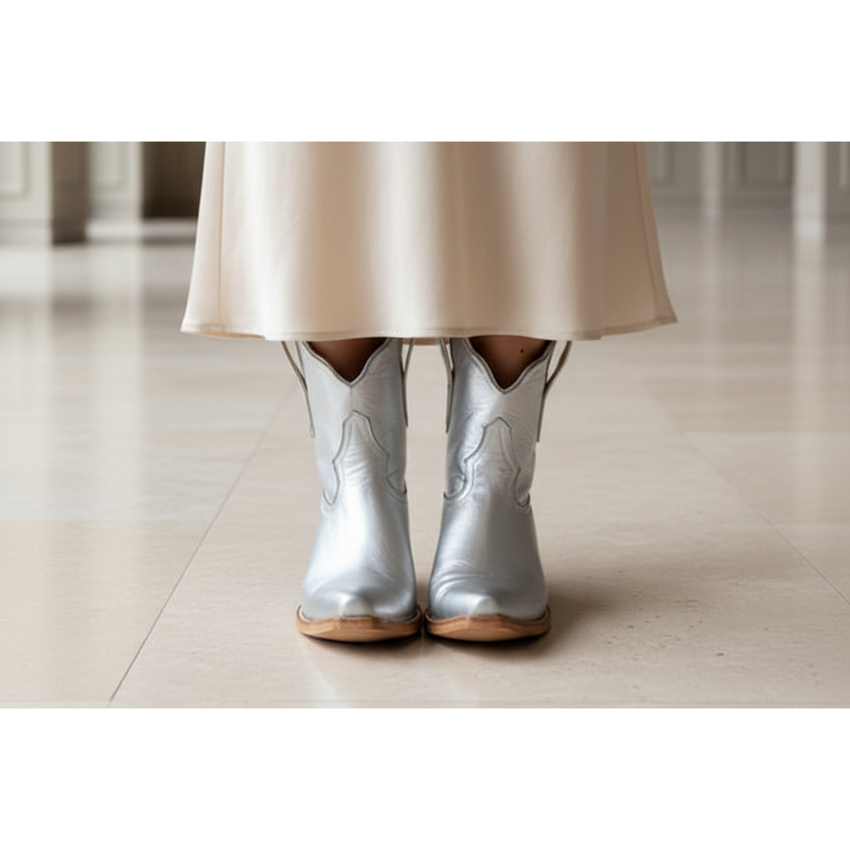 The Payton Boot — Silver Metallic — Atelier detail view 14, hand-lasted premium calfskin