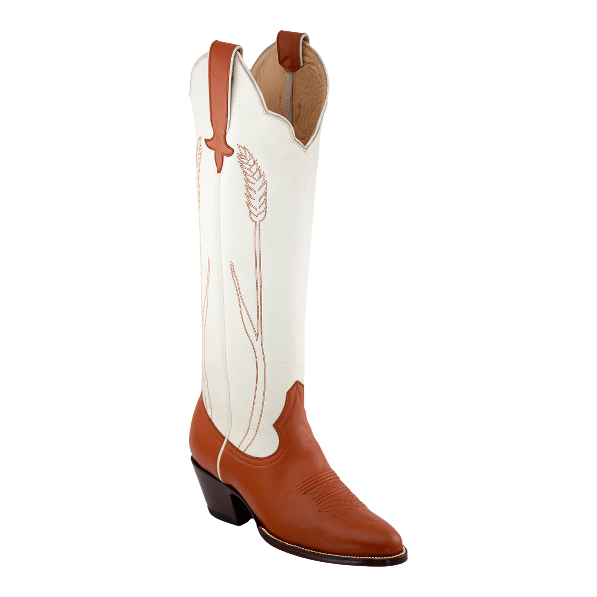 Chestnut and Bone Wheat boot, three-quarter view