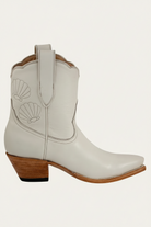 The Shelly Boot — Atelier detail view 9, hand-lasted premium calfskin