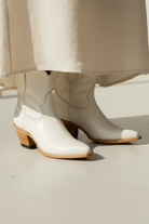 The Shelly Boot — Atelier detail view 4, hand-lasted premium calfskin