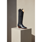 The Star Boot, Gold — Atelier detail view 4, hand-lasted premium calfskin